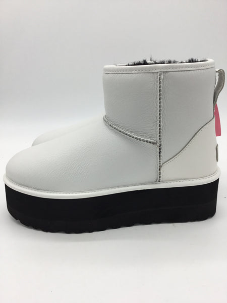 UGG Size 9 White Shoes