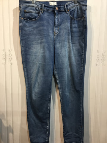 Nicole Miller Size XL/16 Blue Bottoms