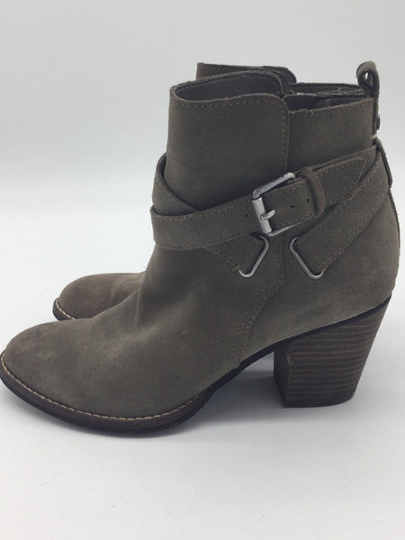 Sam Edelman Size 7 Grey Shoes