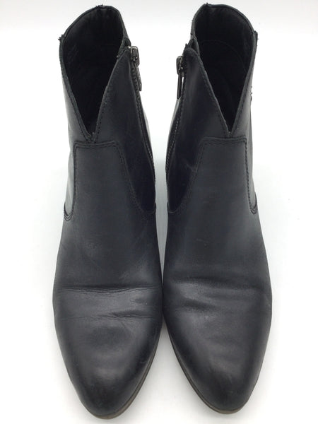 Frye Size 9 Black Shoes