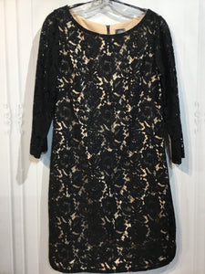 VINCE CAMUTO Size M Black DRESS/1 PIECE