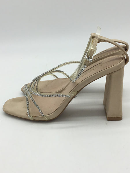 TOPSHOP Size 7 Beige Shoes