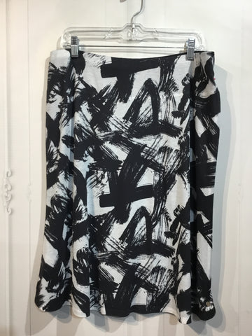 Size M Black Bottoms