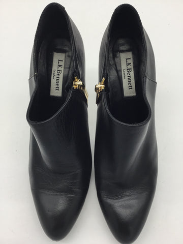 L.K. Bennett Size 7.5 Black Shoes