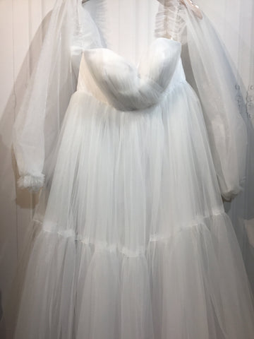 No Label Size M/8-10 White Wedding Dress