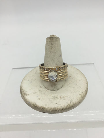 Size 8 Gold ring