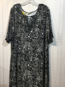 CHICO'S Size 4/XXL Black & White Dress