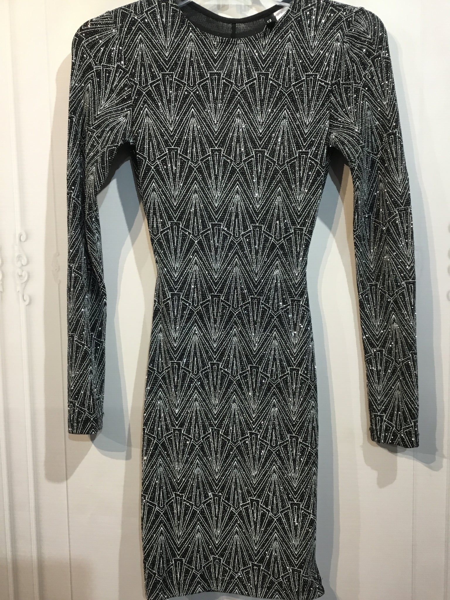 Divided Size XS/0 Black DRESS/1 PIECE