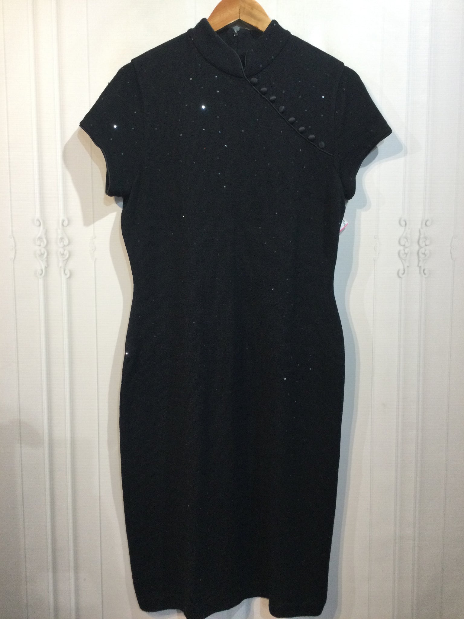 St. John Evening Size M Black DRESS/1 PIECE