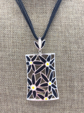 Silver Necklace with Flower Design Pendant