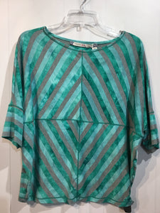 Chelsea & Violet Size XS Green Tops