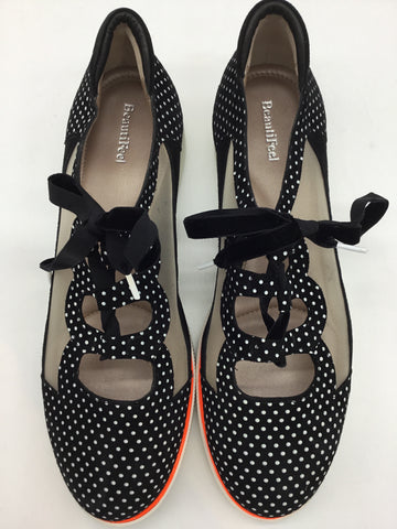 BeautiFeel Size 40/10 Black/White/Neon Orange Shoes