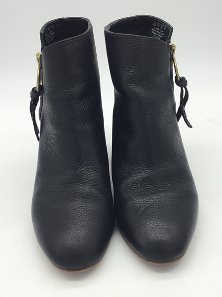 Franco Sarto Size 8 Black Booties