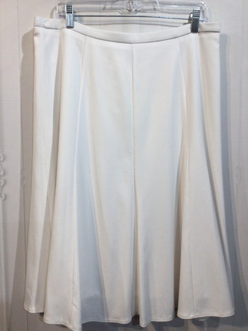 Kim Rogers Size L White Bottoms