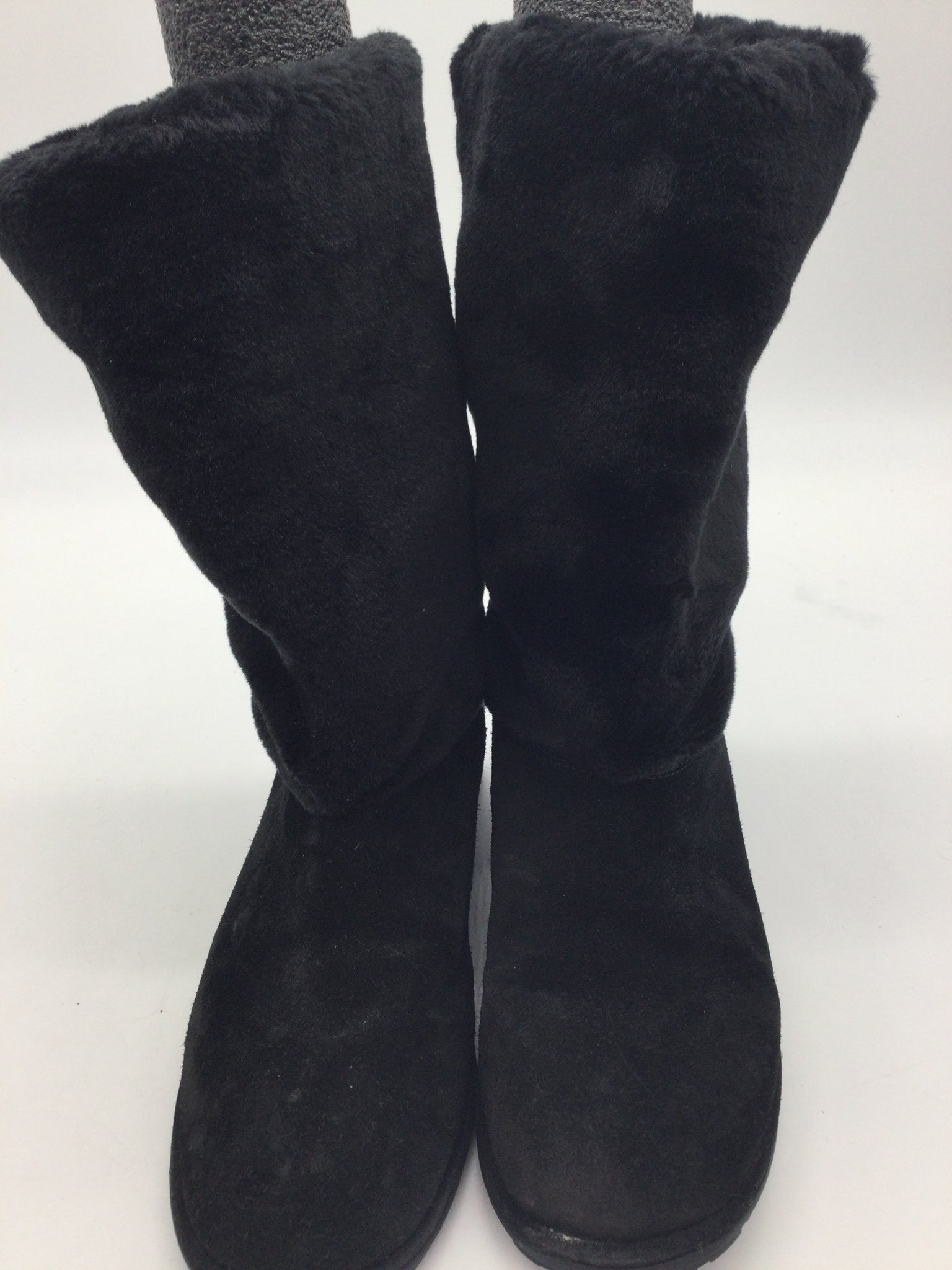 Stuart Weitzman Size 8 Black Shoes