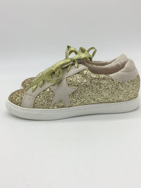 Nature Breeze Size 10 Gold Shoes