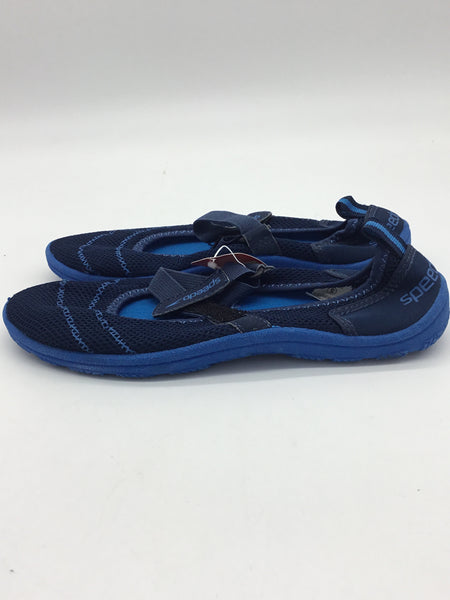 Speedo Size 5.5 Blue Shoes