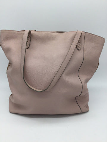 Tabitha Webb Size Large Pink Handbags