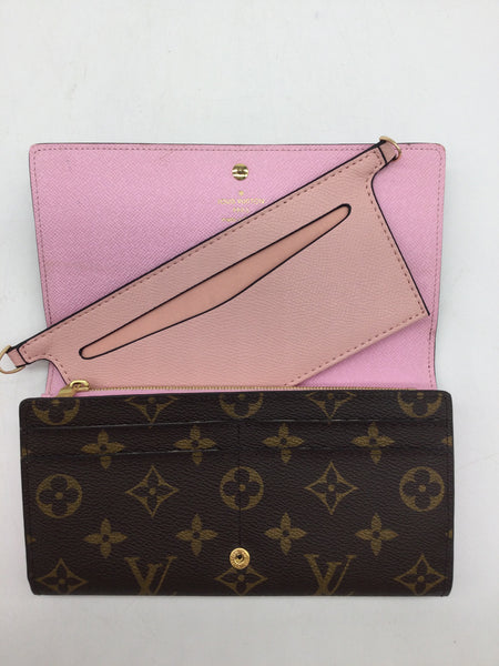 Louis Vuitton Brown Purses/Wallets