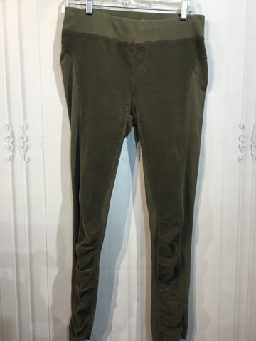 Wearables Size M Green Bottoms