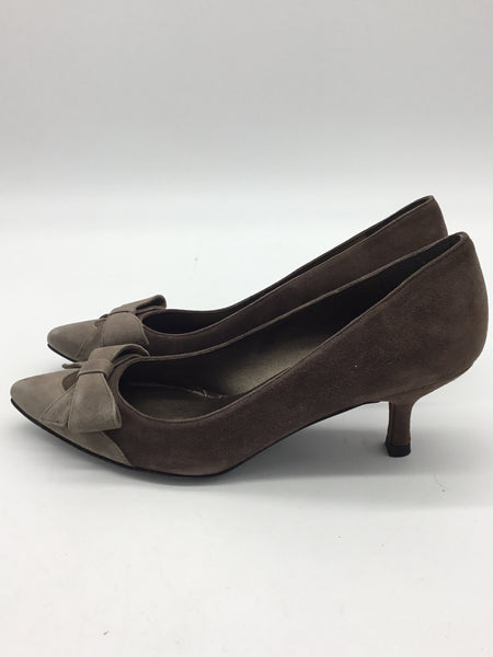 Stuart Weitzman Size 7 Brown Shoes