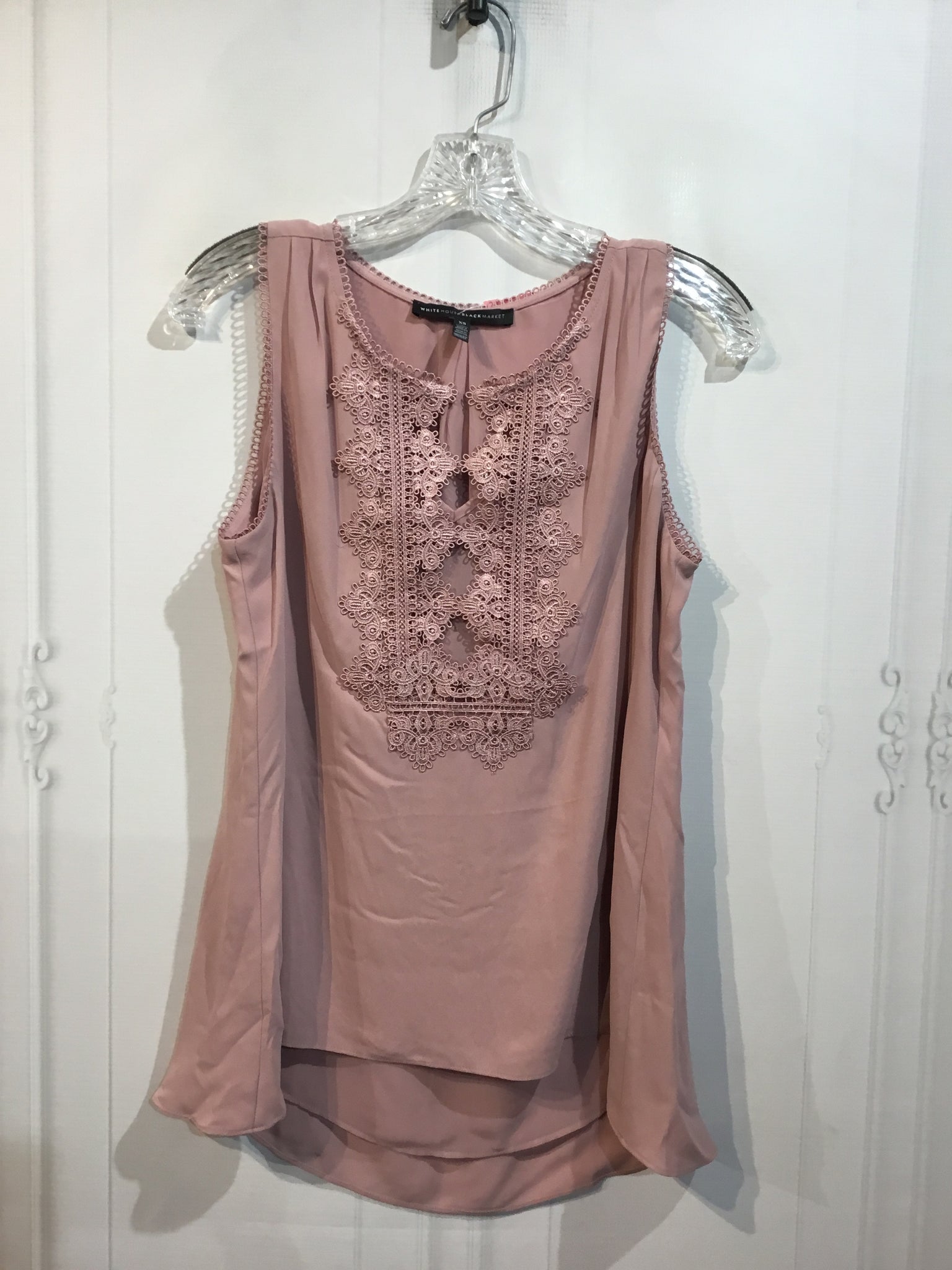 White House Black Market Size Extra Small Pink Tops